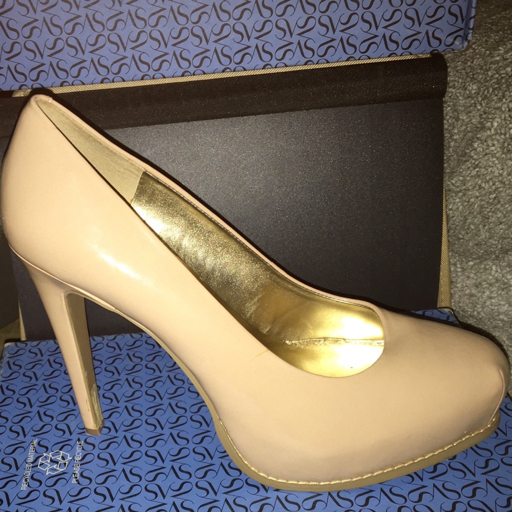 Simply Vera VERA WANG Platforms